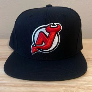 Vintage Mitchell and Ness NJ Devils snapback hat